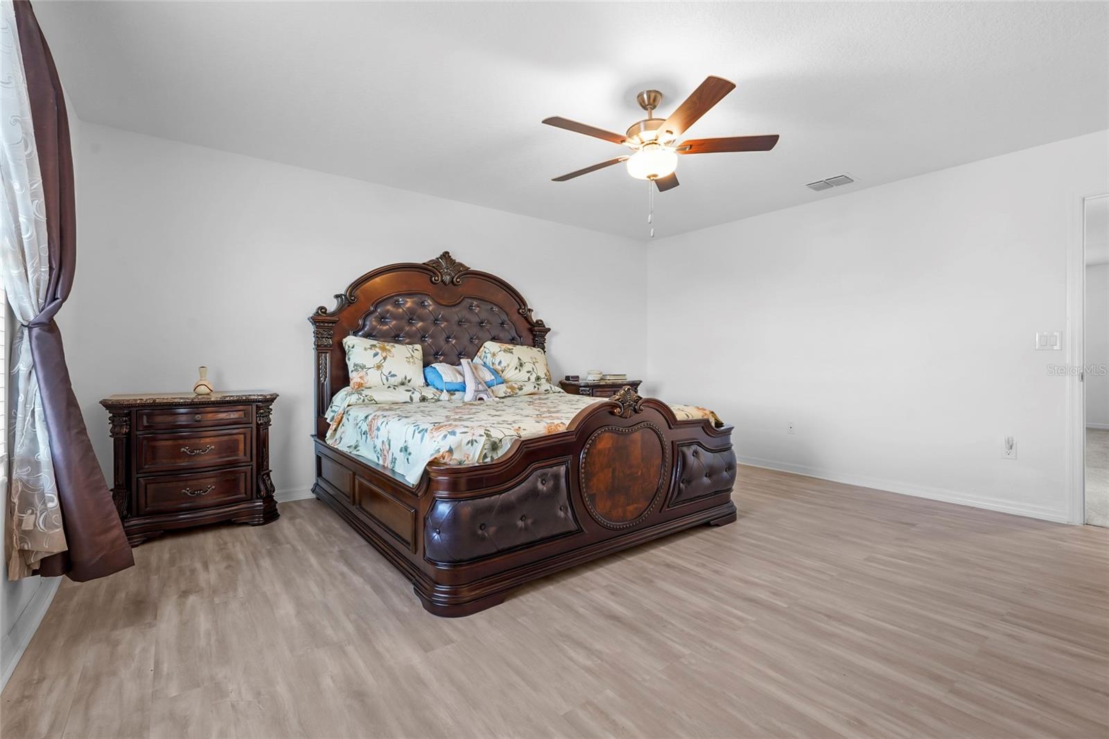 Image 34 of 58 For 4016 86th Street E