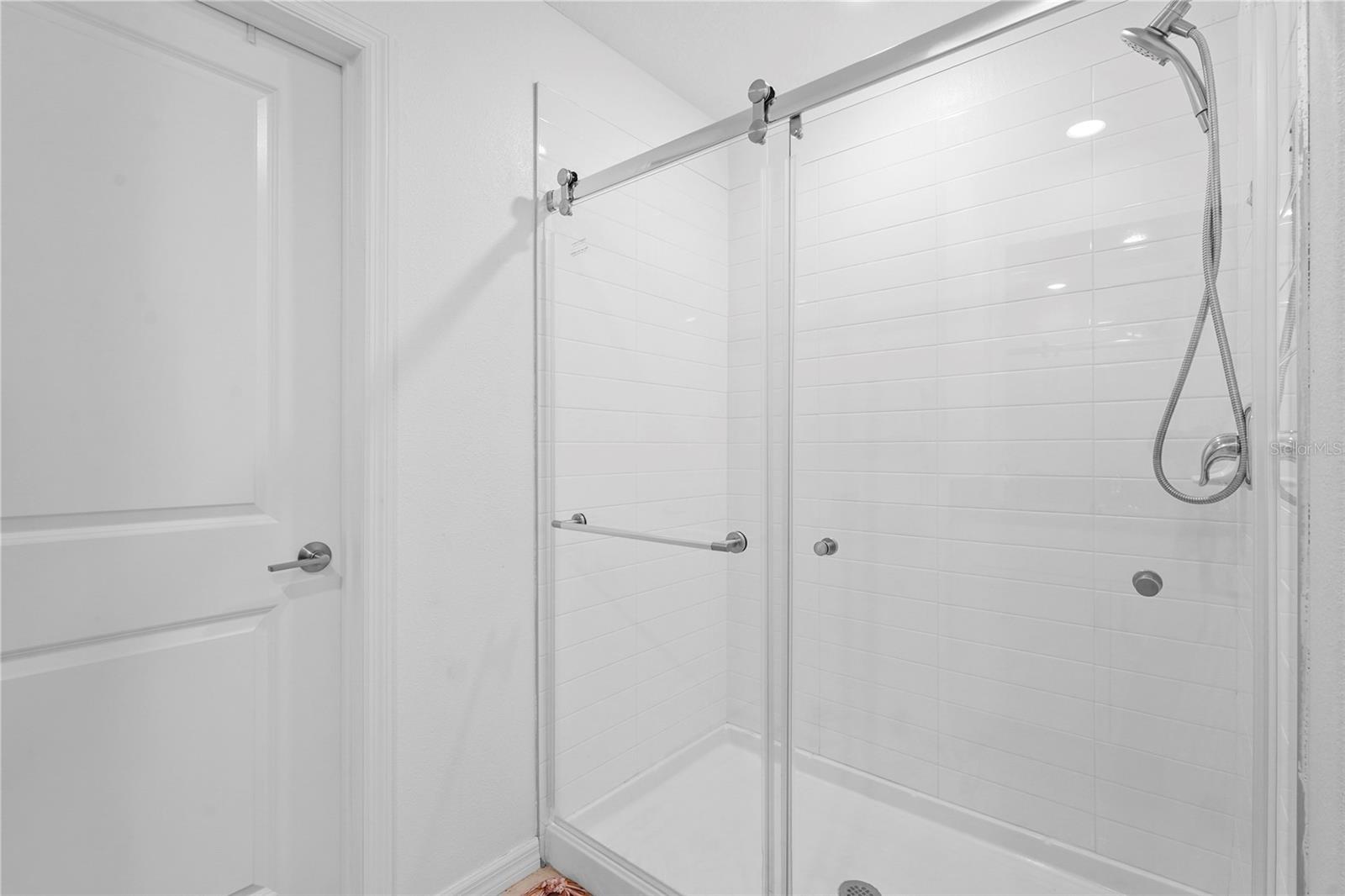 Image 36 of 58 For 4016 86th Street E