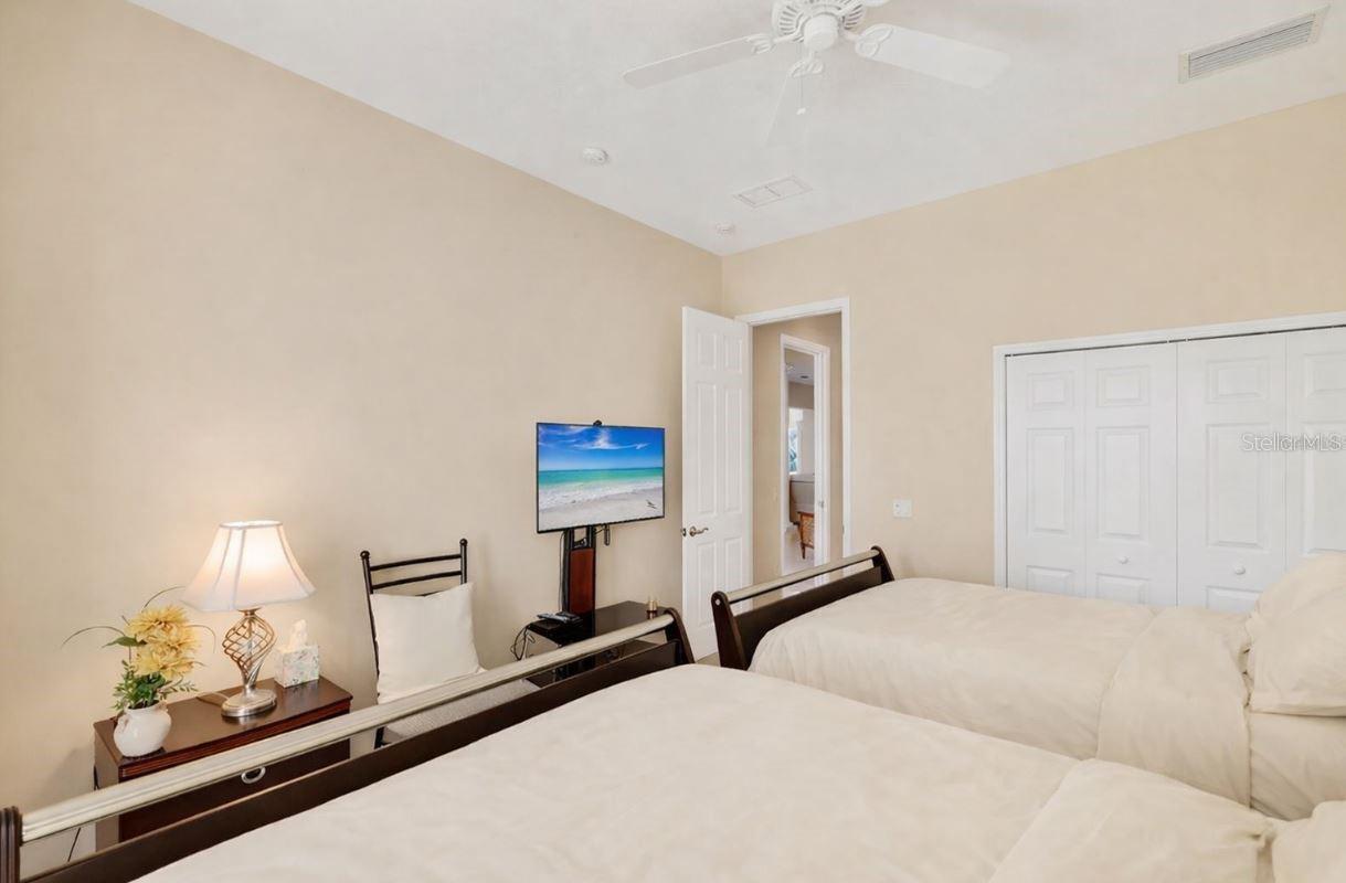 Image 24 of 64 For 8517 17th Drive Nw