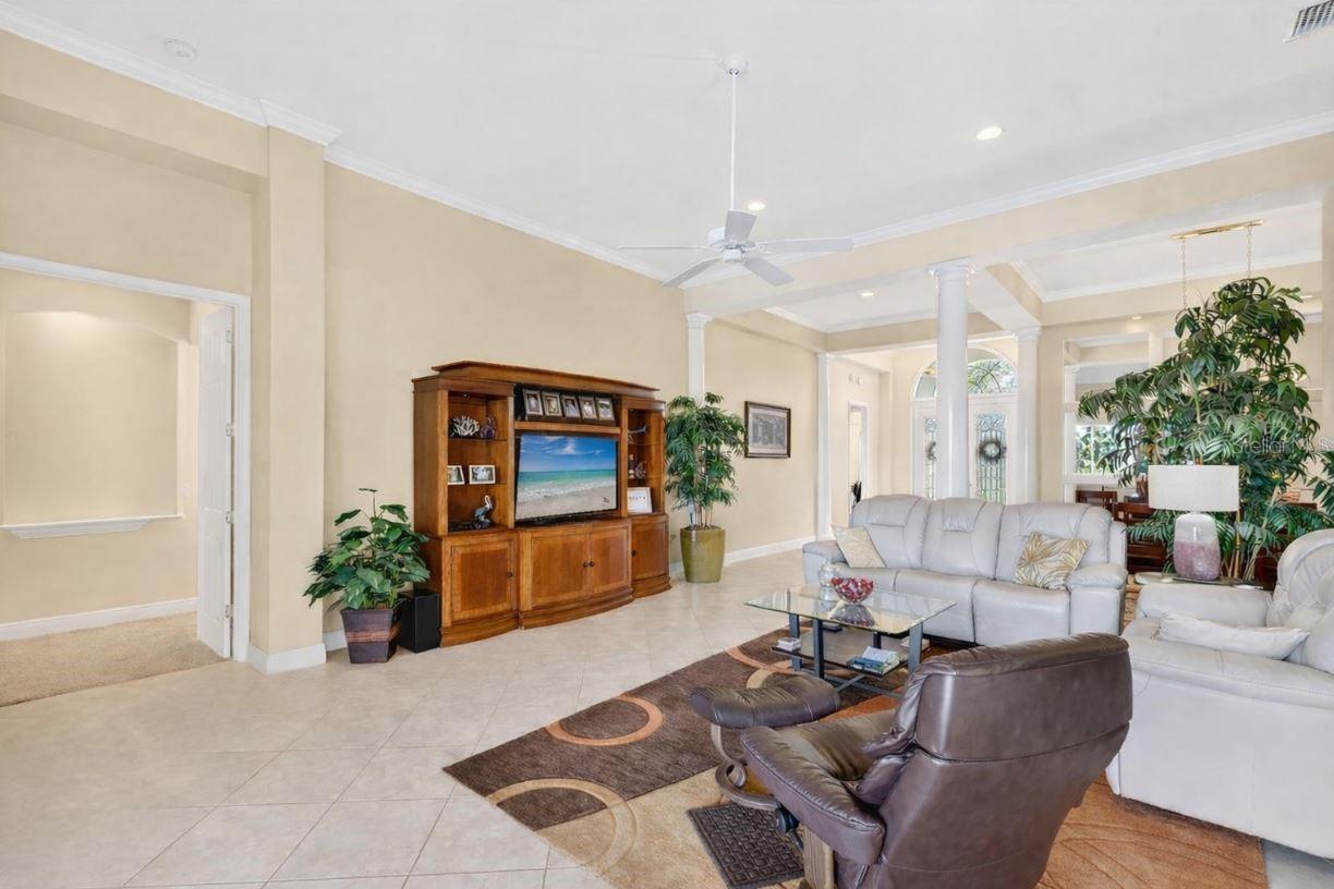 Image 9 of 64 For 8517 17th Drive Nw