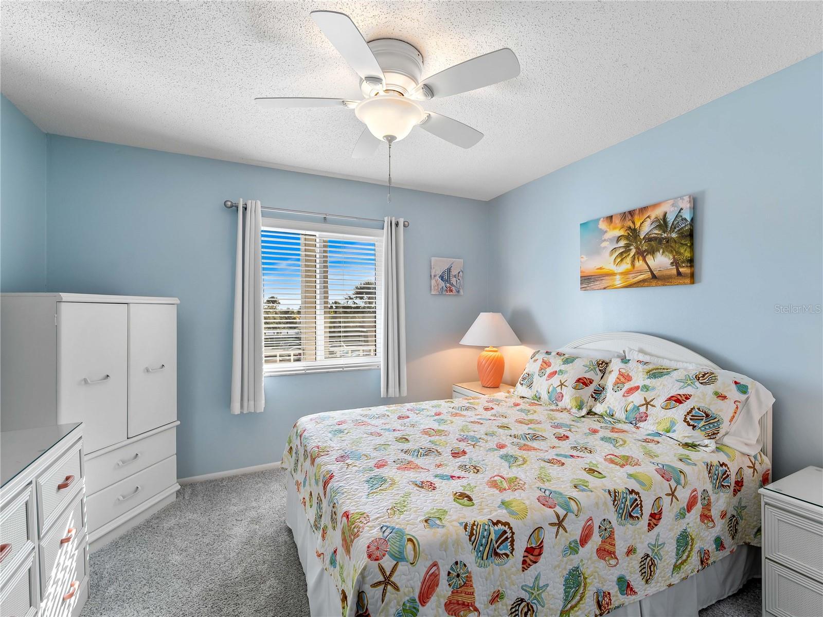 Image 21 of 39 For 3404 Lake Bayshore Drive 315