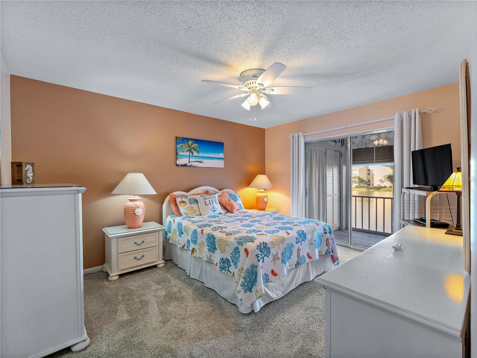 Image 27 of 39 For 3404 Lake Bayshore Drive 315