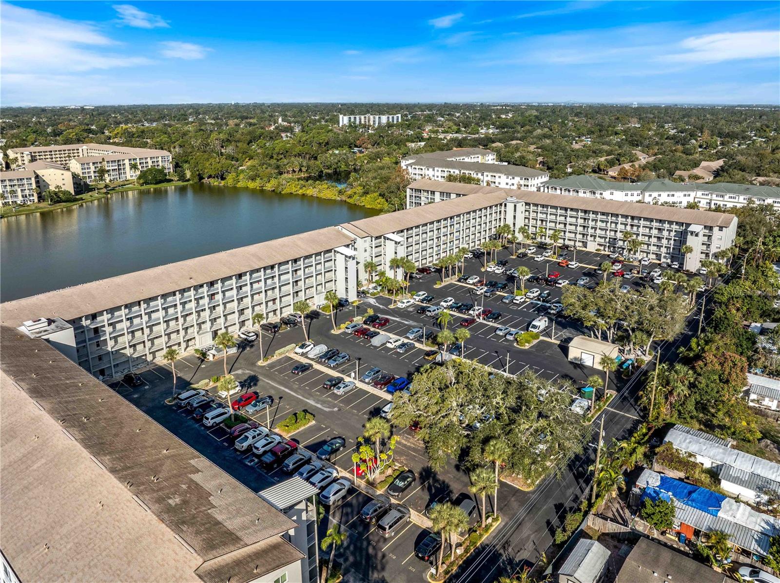 Image 37 of 39 For 3404 Lake Bayshore Drive 315