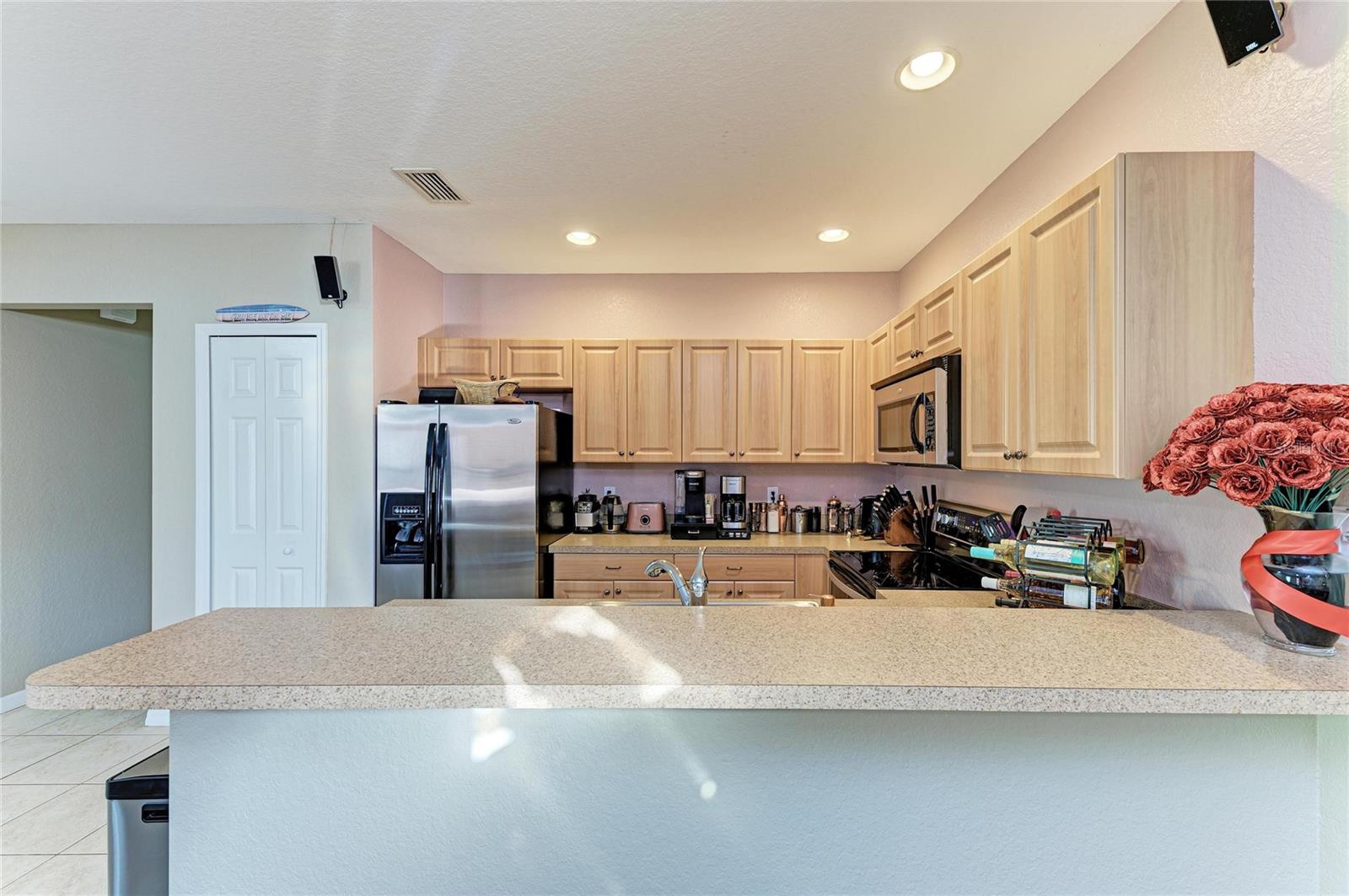 Image 7 of 33 For 2311 29th Avenue E