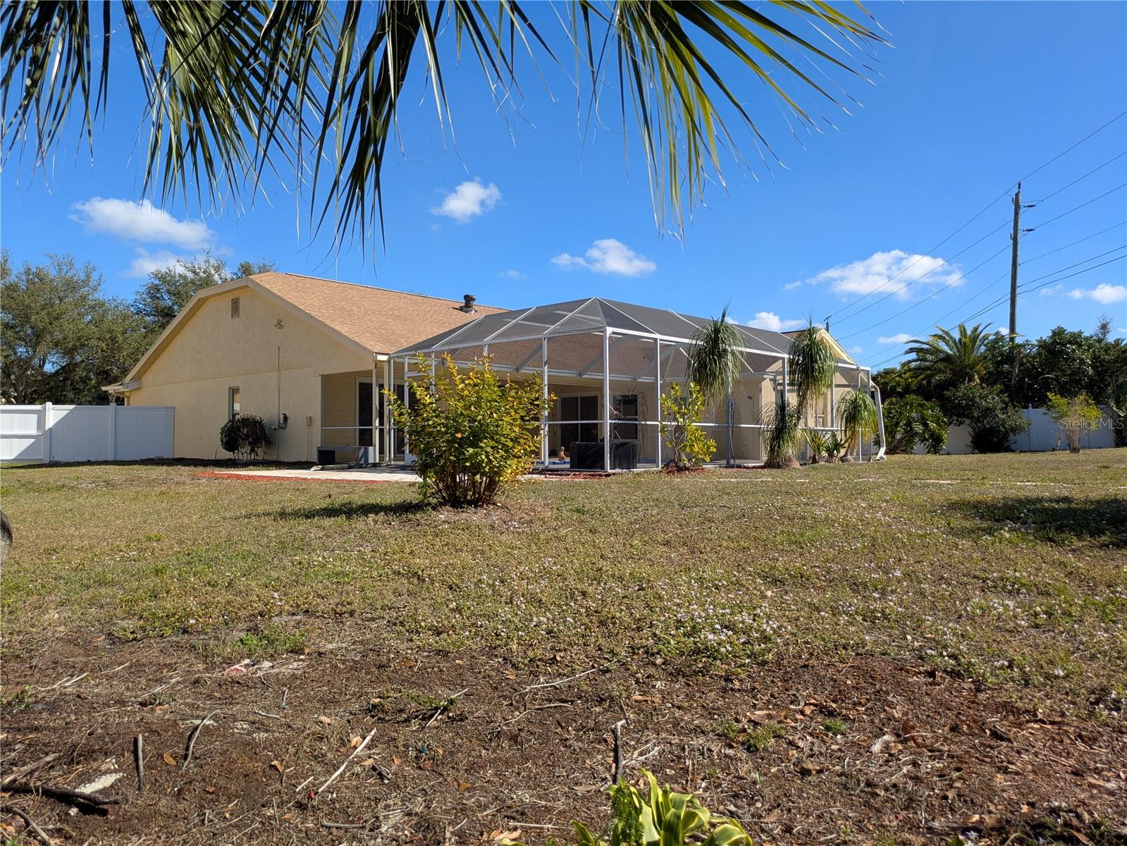 Image 24 of 26 For 8432 Palm Lakes Court