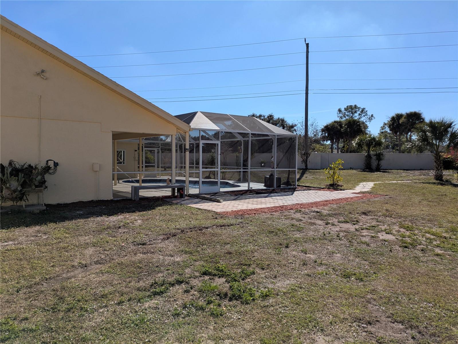 Image 25 of 26 For 8432 Palm Lakes Court