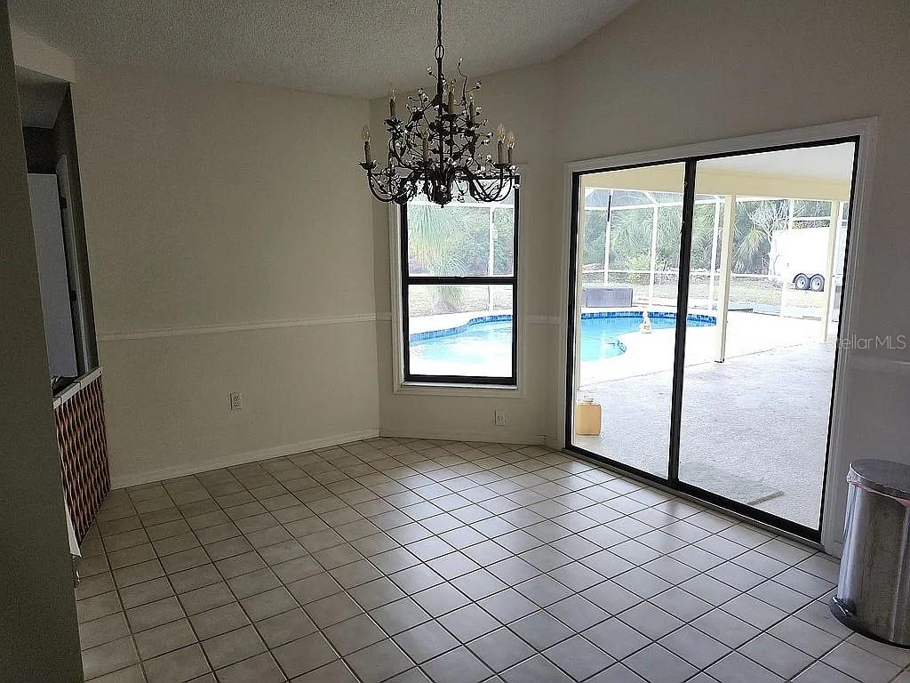 Image 7 of 26 For 8432 Palm Lakes Court