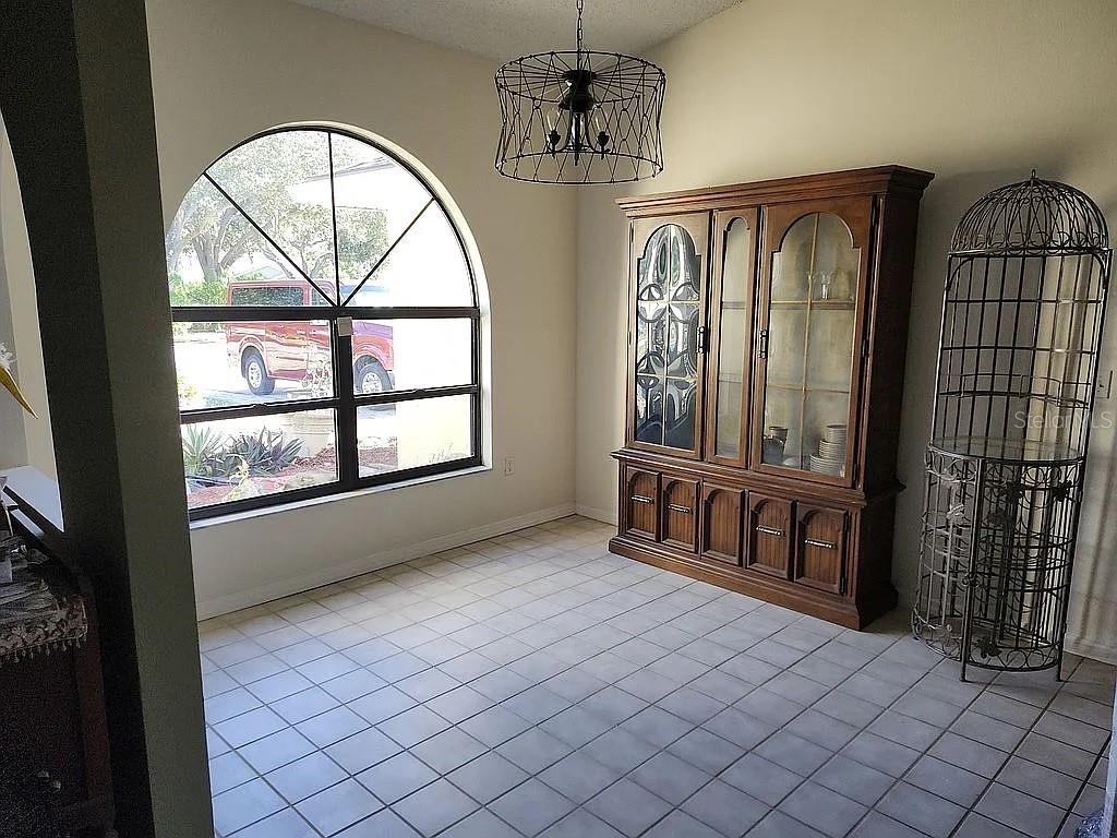 Image 8 of 26 For 8432 Palm Lakes Court