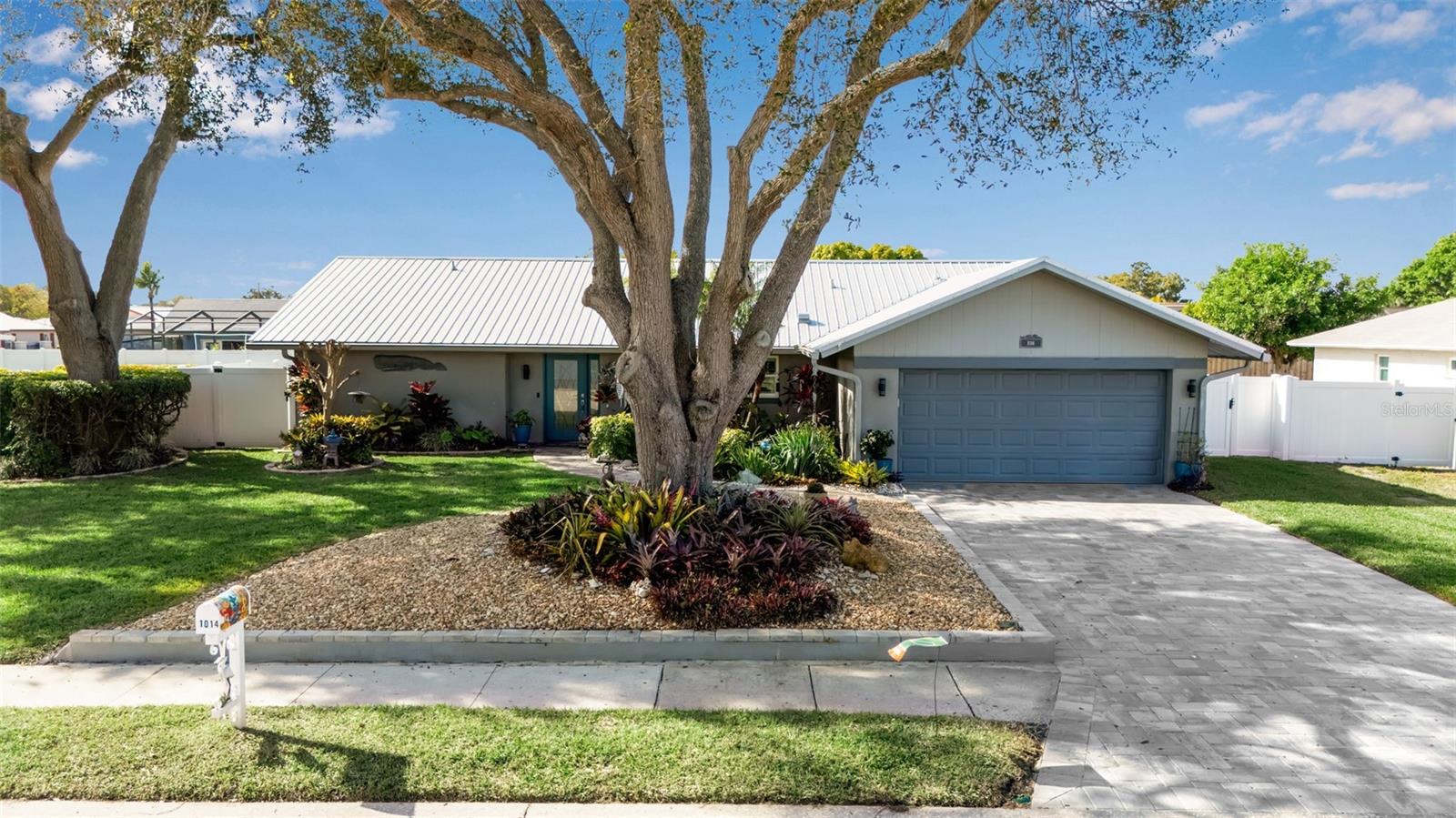 Details for 1014 63rd St W, BRADENTON, FL 34209