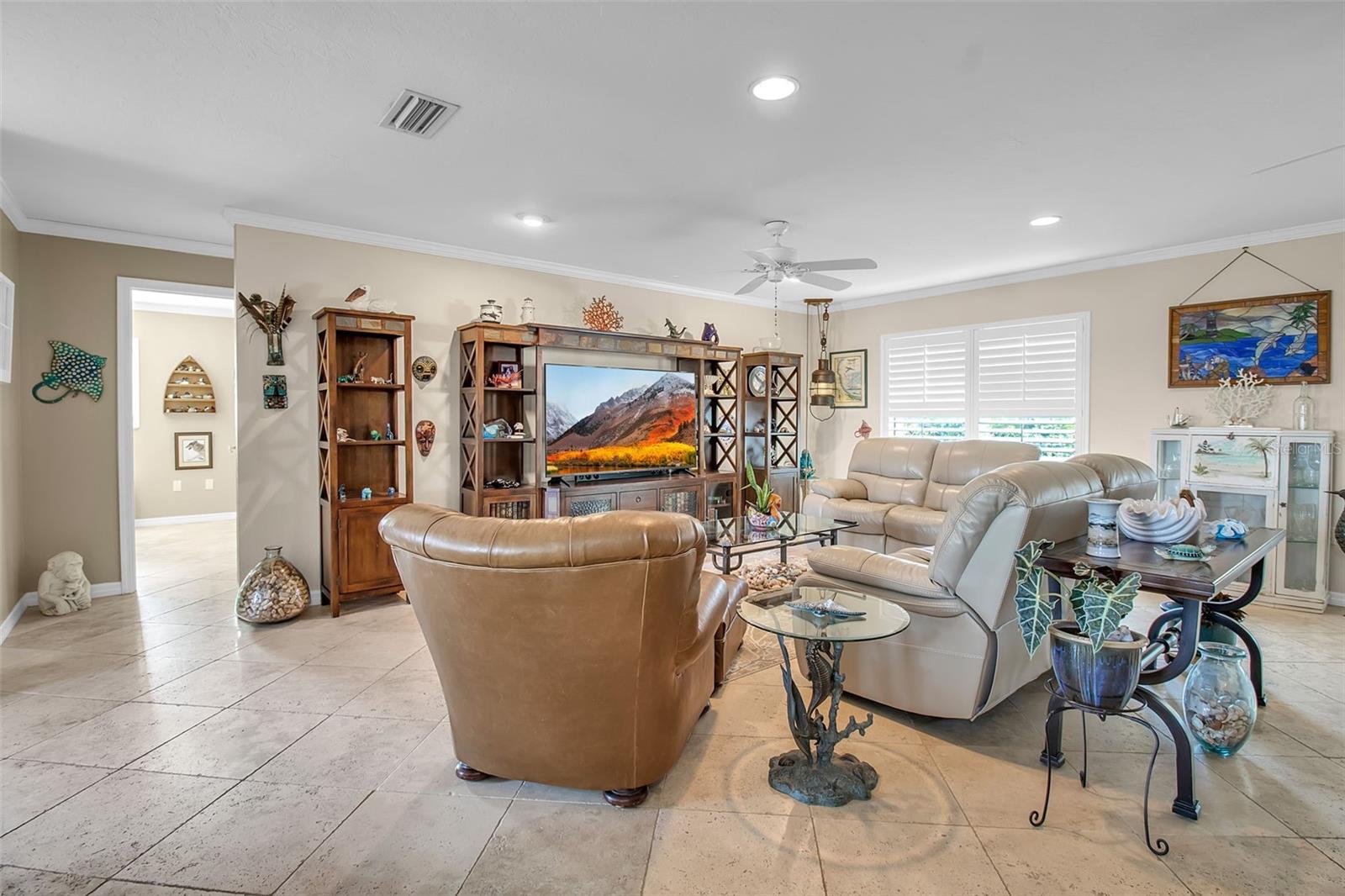 Image 15 of 44 For 1014 63rd St W