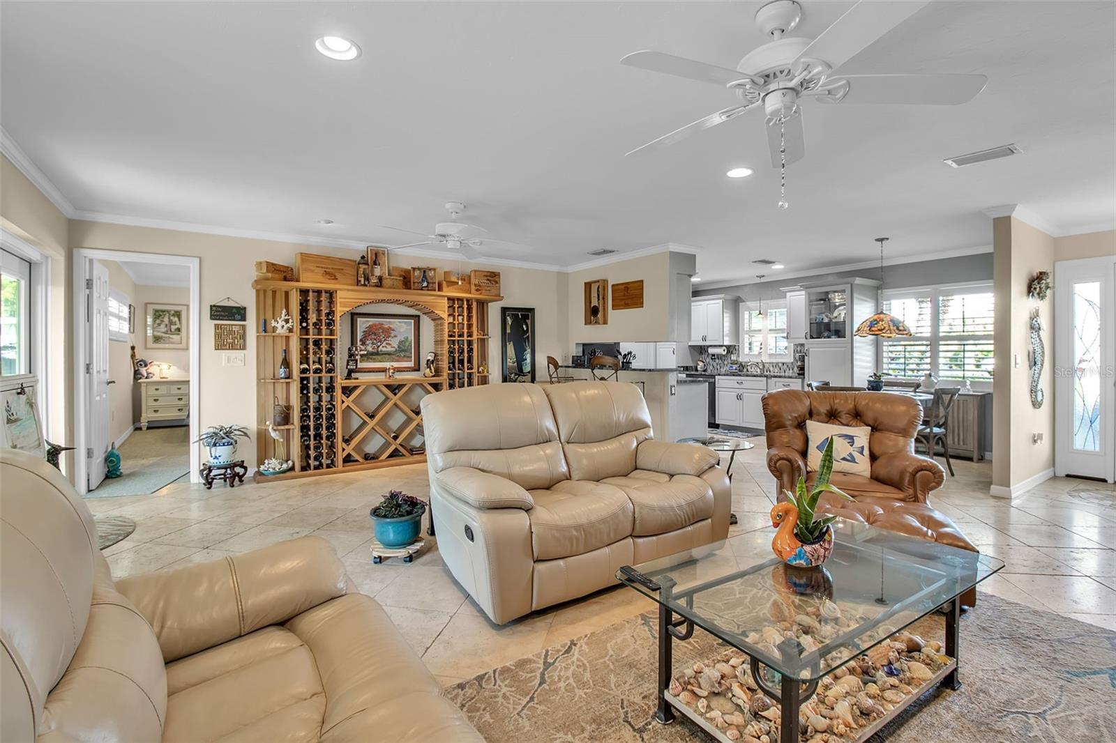 Image 18 of 44 For 1014 63rd St W