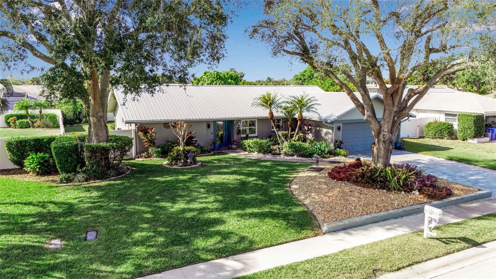 Image 3 of 44 For 1014 63rd St W