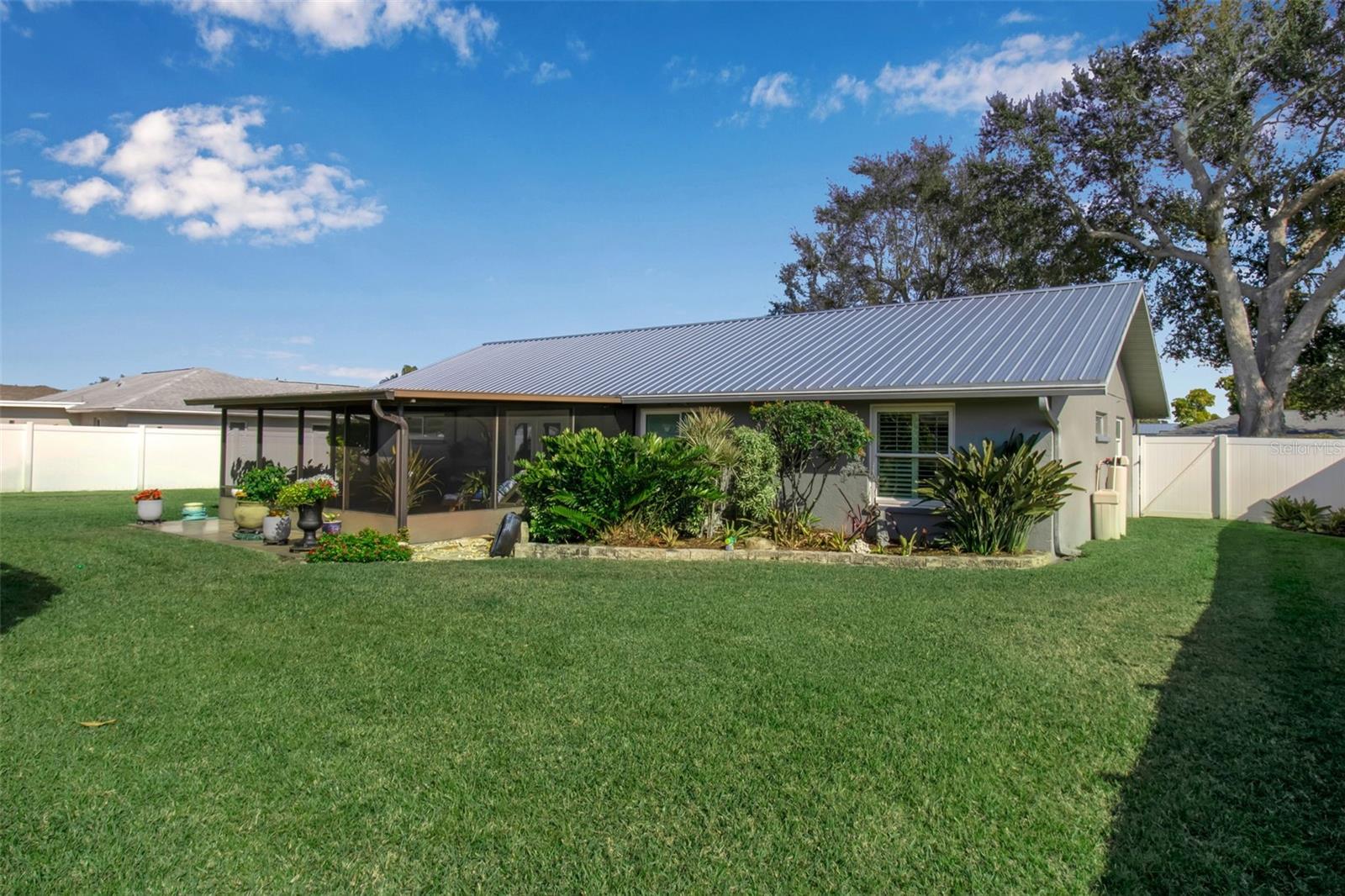 Image 6 of 44 For 1014 63rd St W