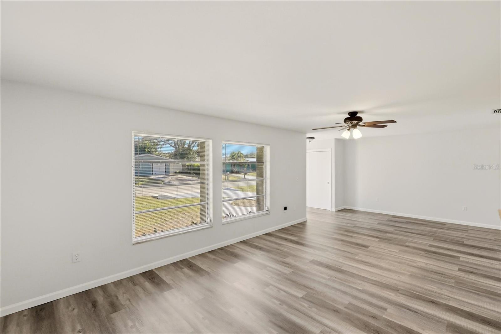 Image 6 of 31 For 6226 Camphor Avenue