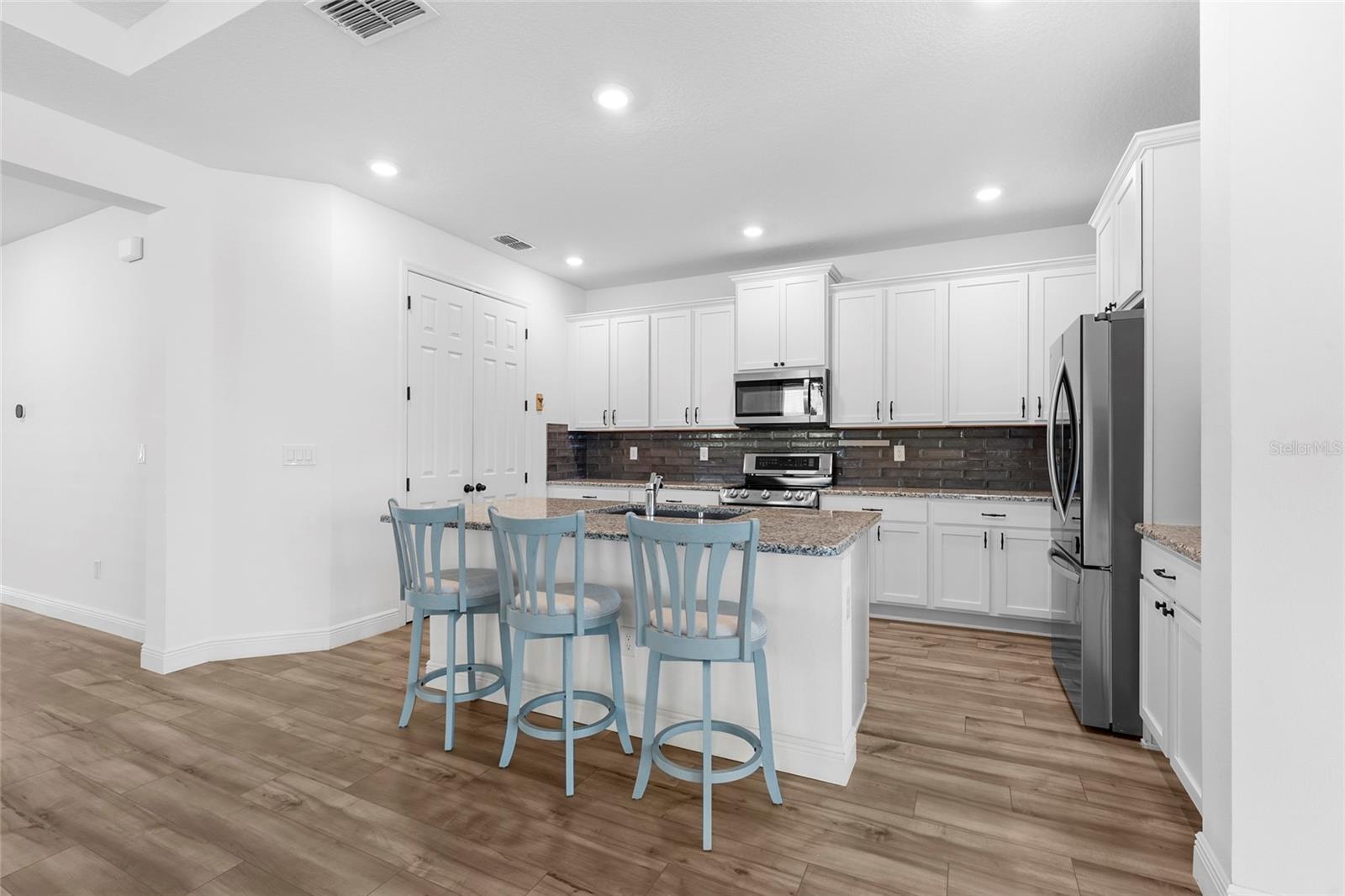 Image 21 of 63 For 7322 34th Court E