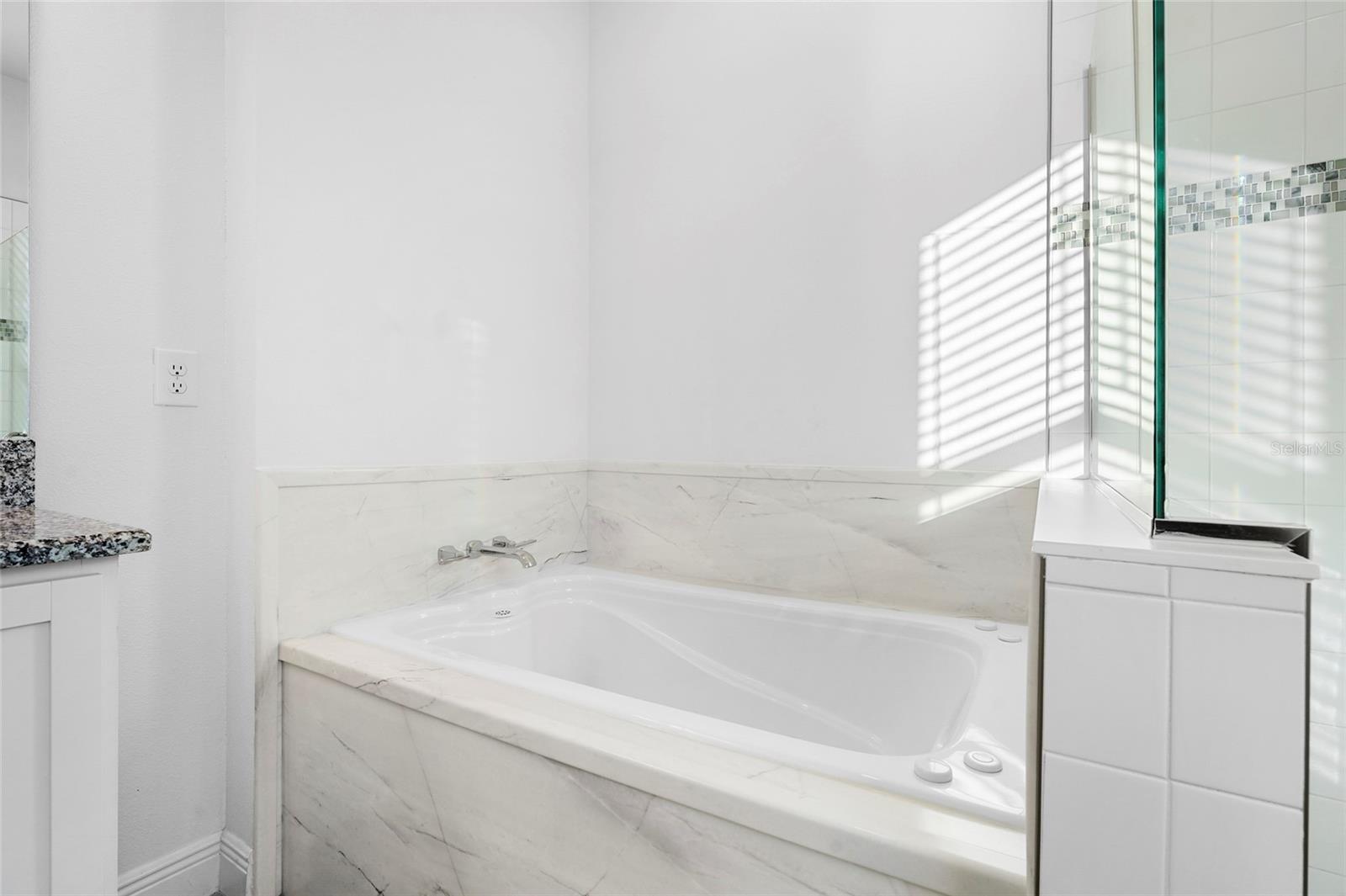 Image 25 of 63 For 7322 34th Court E