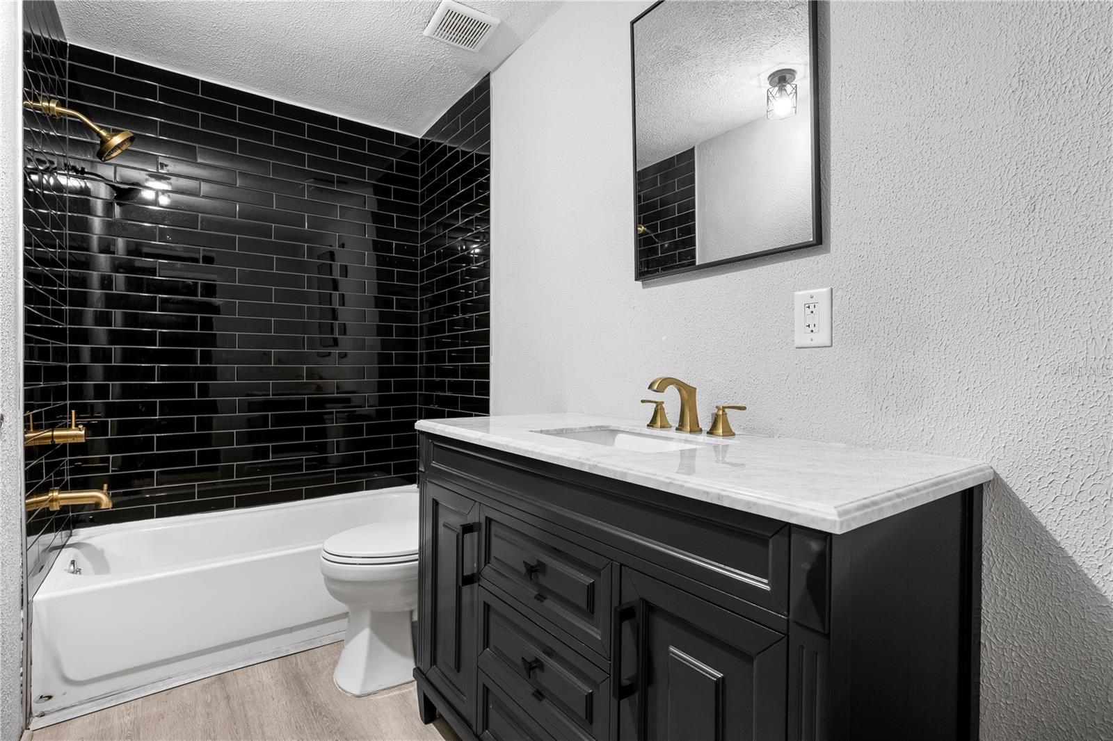 Image 11 of 19 For 3333 Ramblewood Place