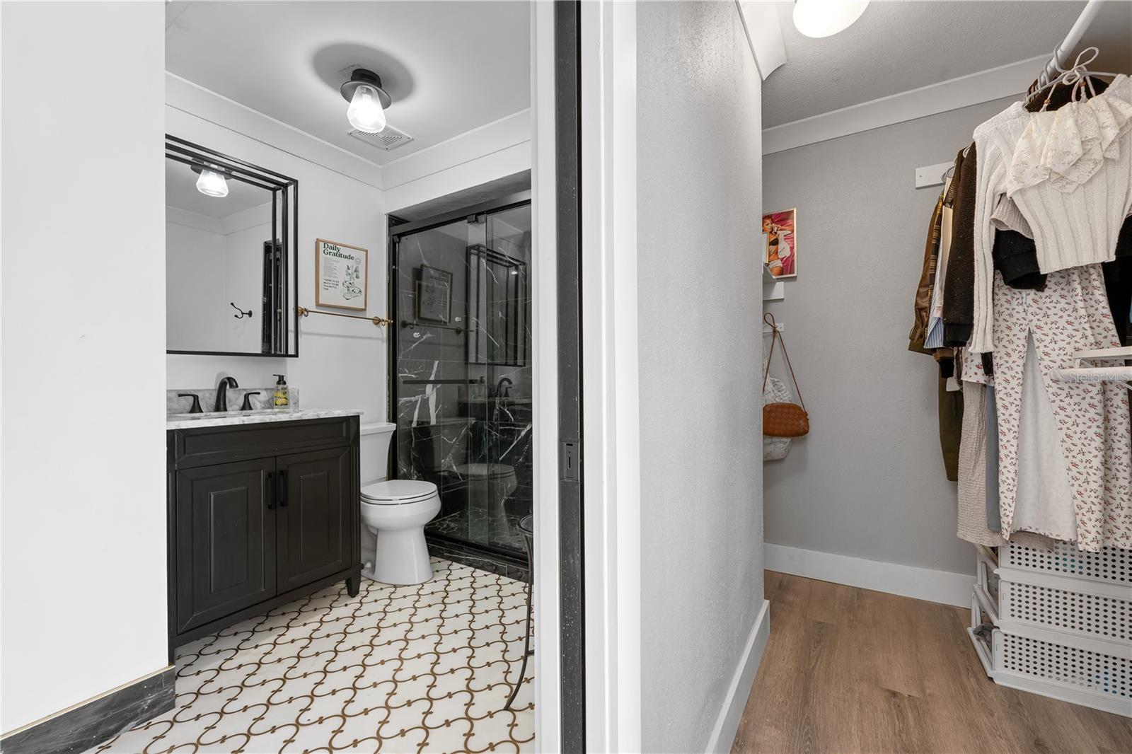 Image 15 of 19 For 3333 Ramblewood Place