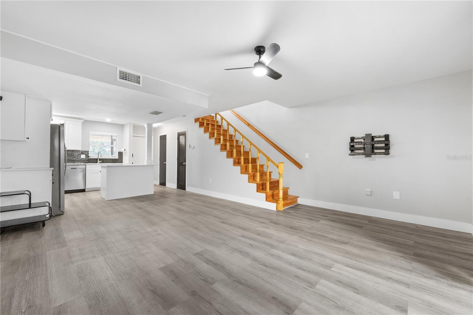 Image 7 of 19 For 3333 Ramblewood Place