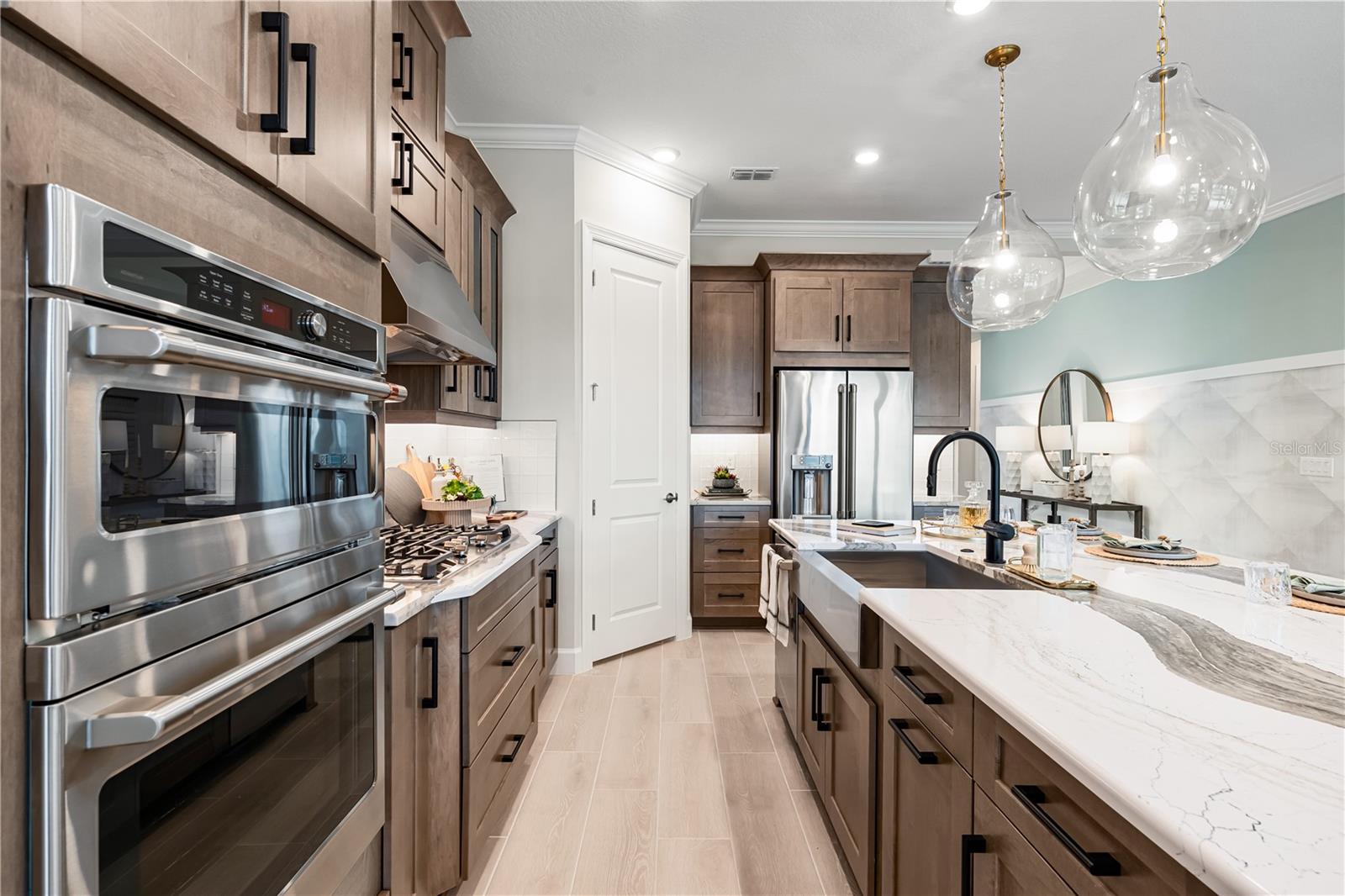 Image 19 of 70 For 7657 Moonbeam Avenue