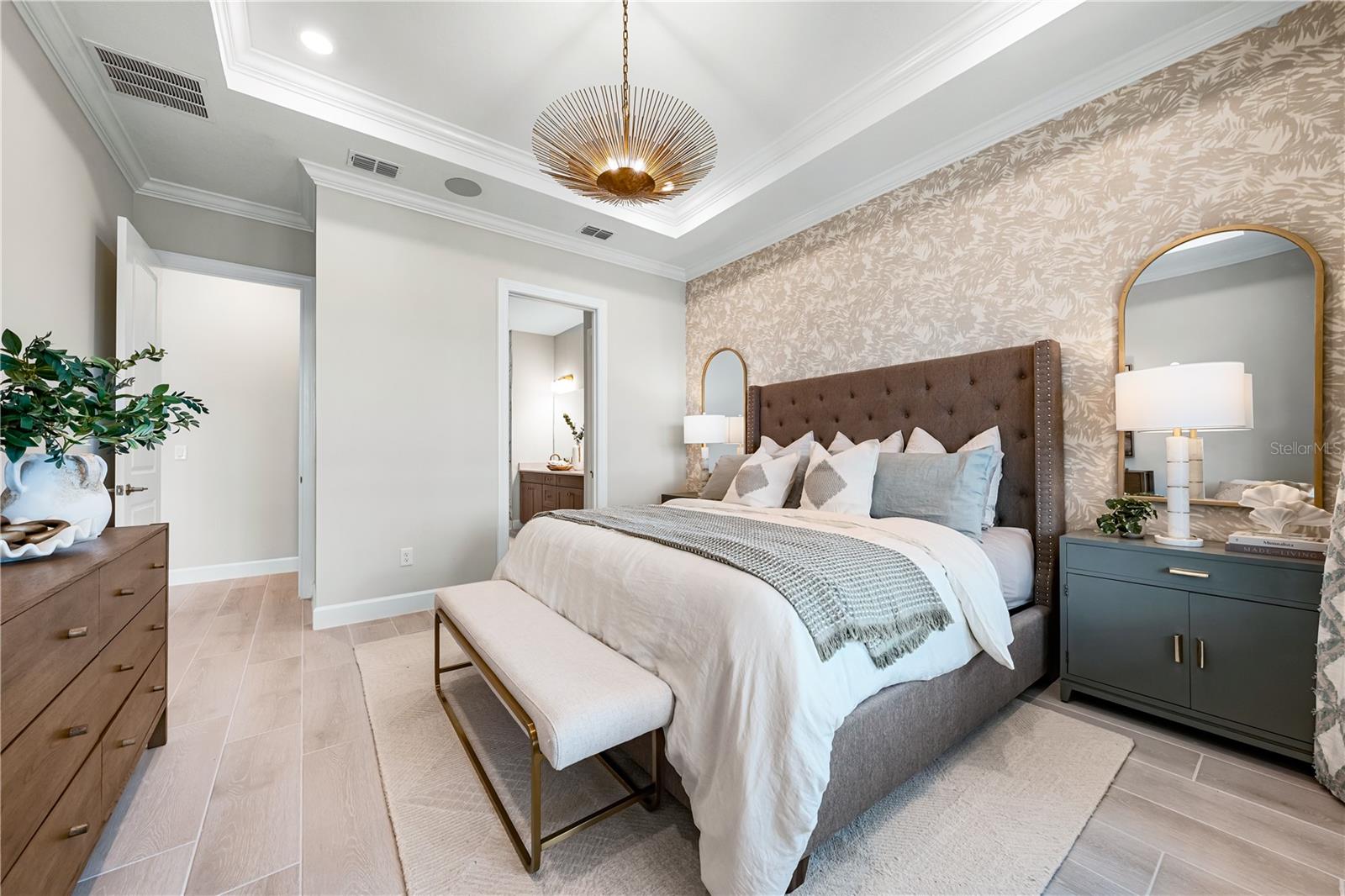 Image 34 of 70 For 7657 Moonbeam Avenue