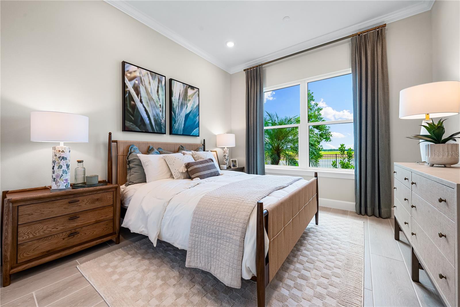 Image 39 of 70 For 7657 Moonbeam Avenue