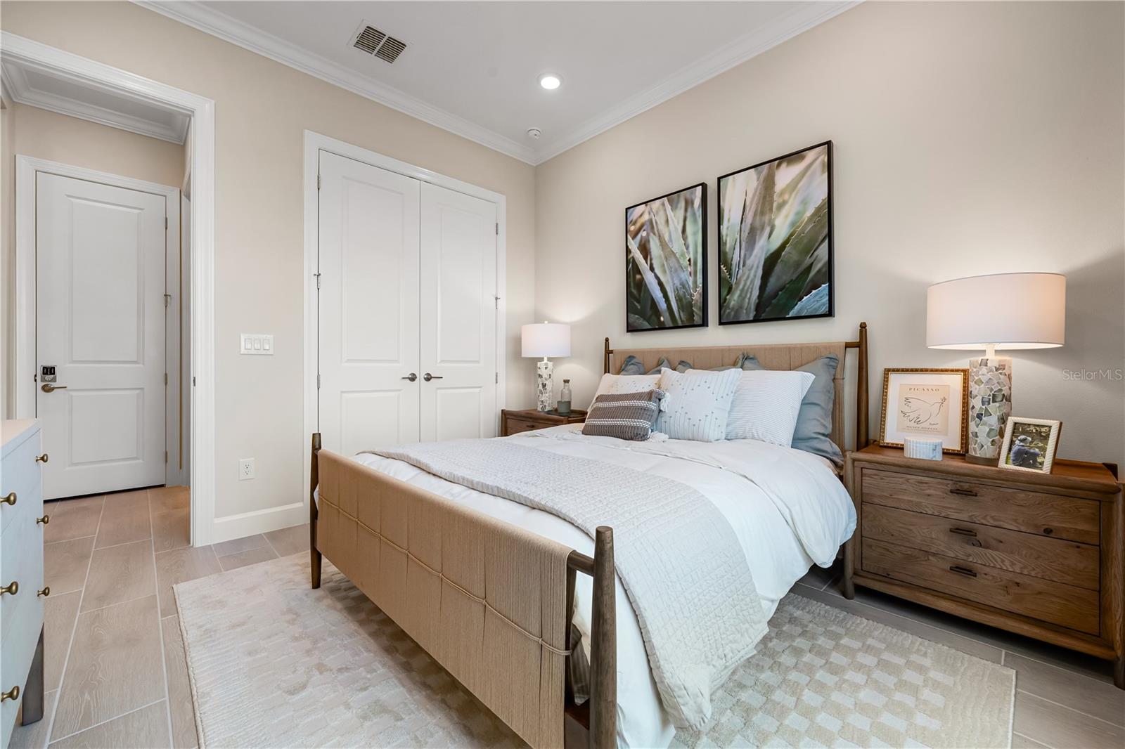 Image 40 of 70 For 7657 Moonbeam Avenue