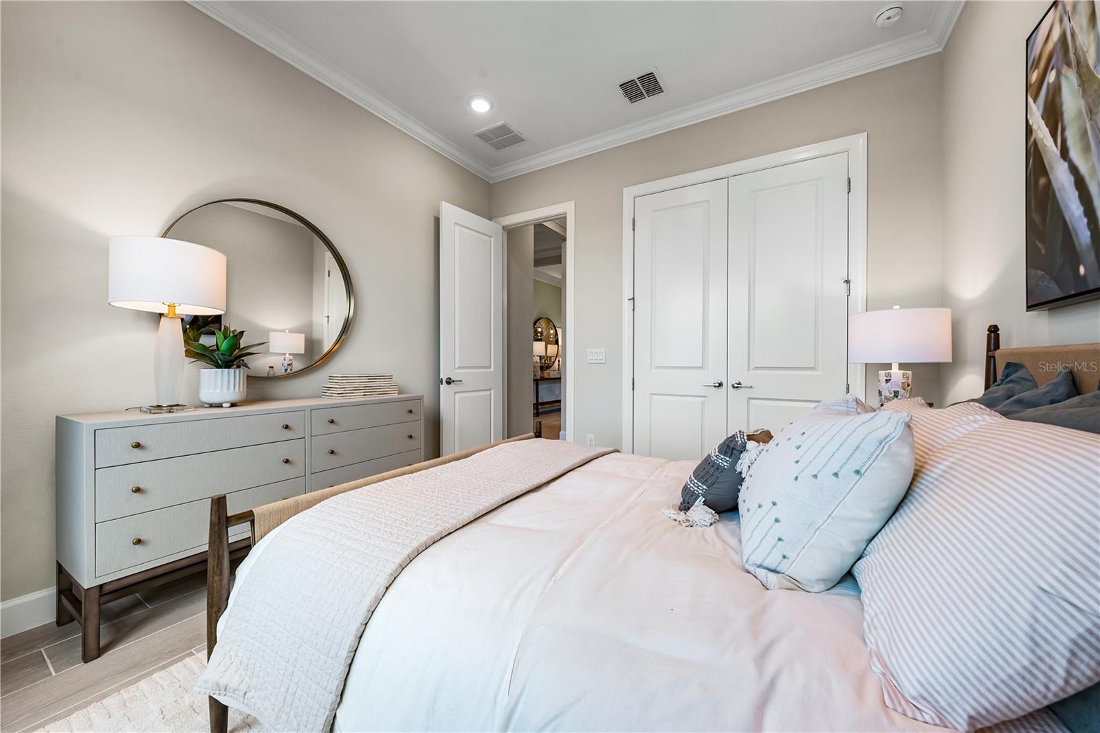 Image 41 of 70 For 7657 Moonbeam Avenue