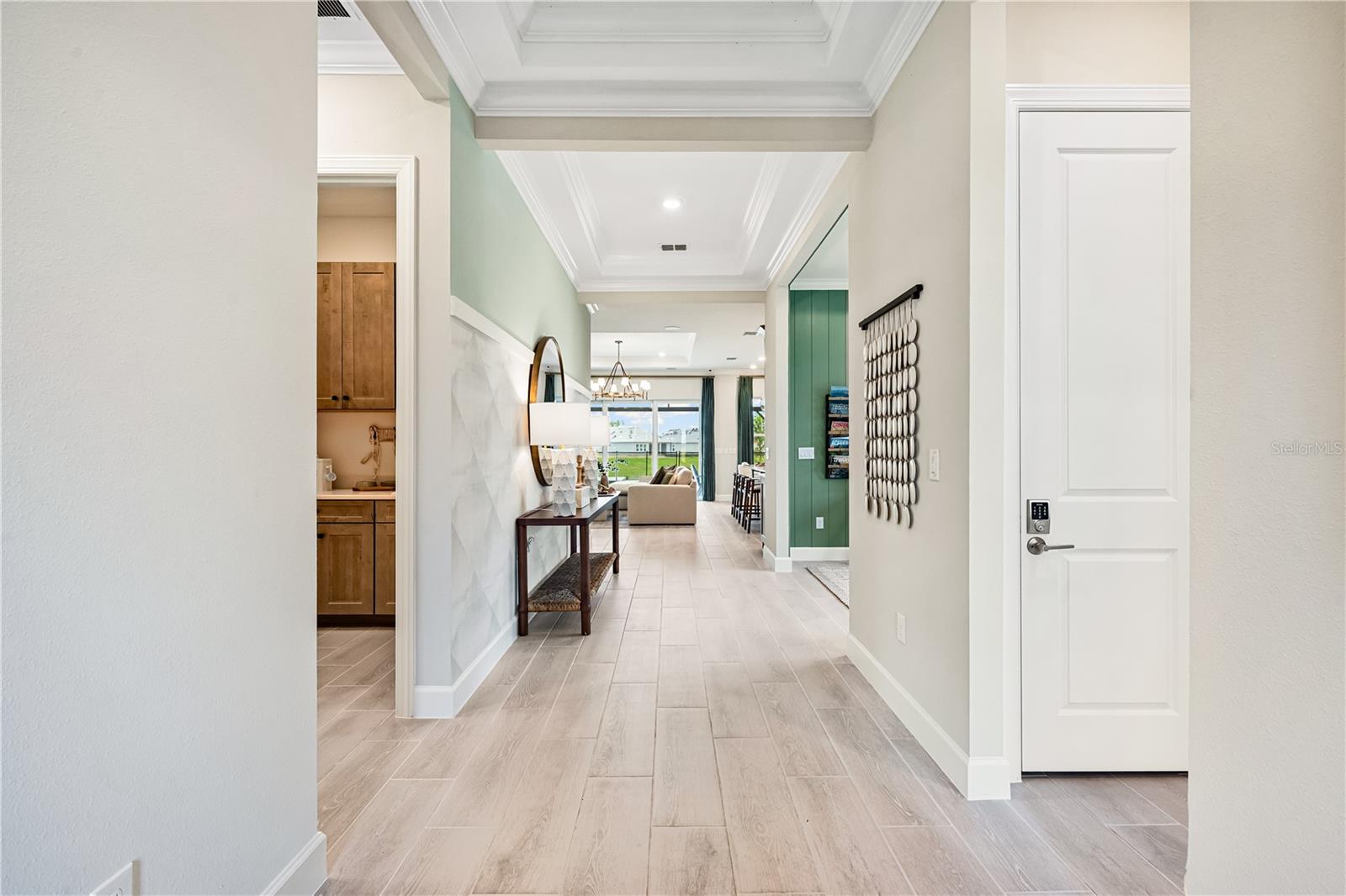 Image 5 of 70 For 7657 Moonbeam Avenue