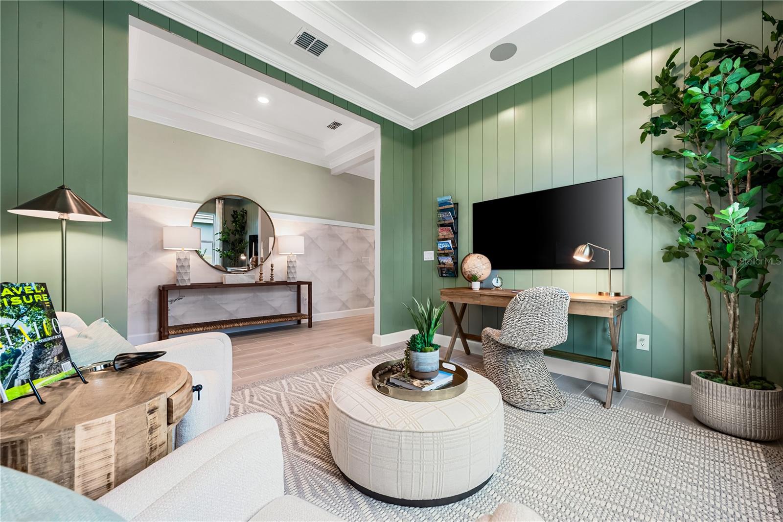 Image 9 of 70 For 7657 Moonbeam Avenue