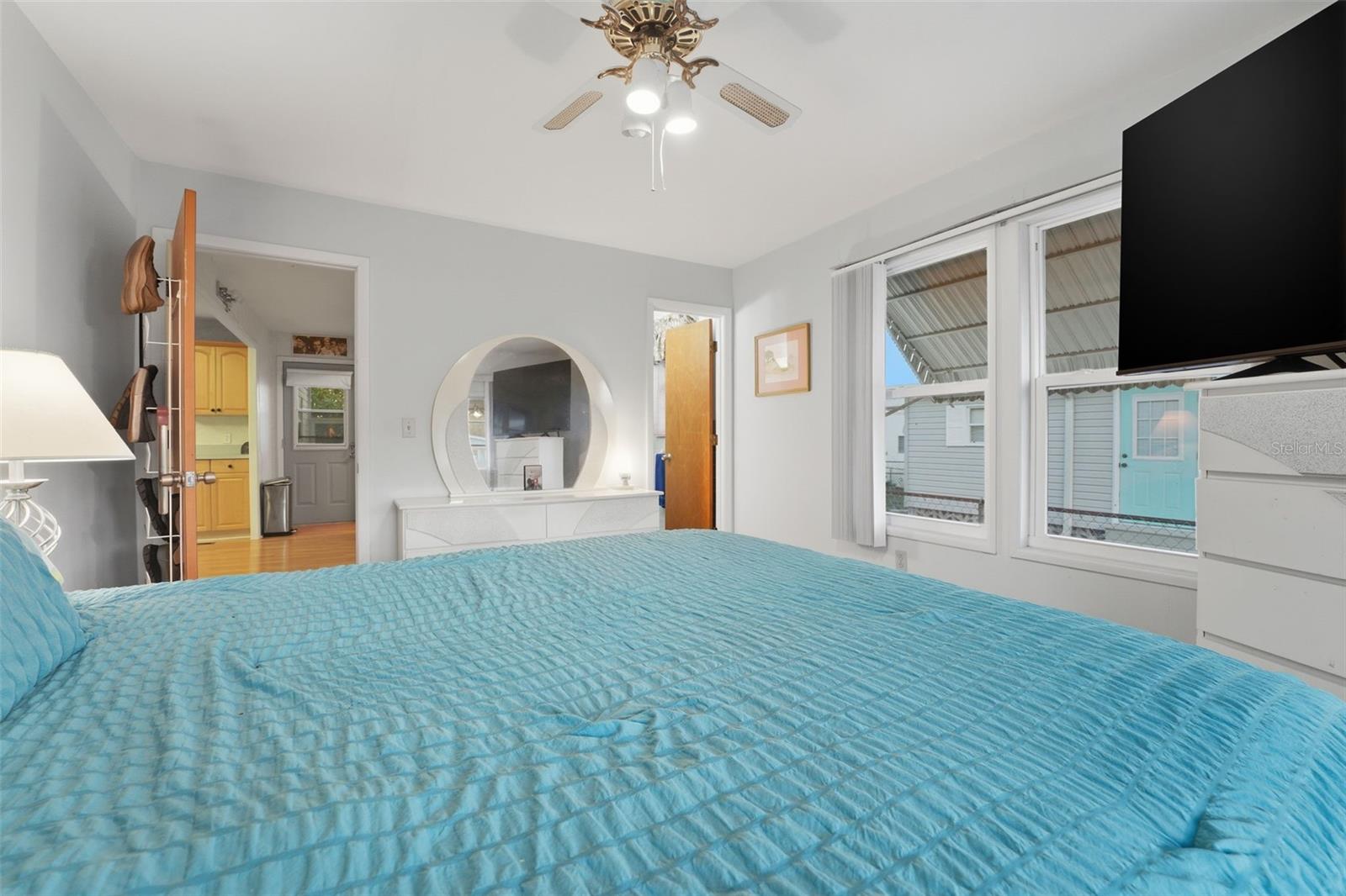 Image 11 of 23 For 4850 Brae Burn Avenue