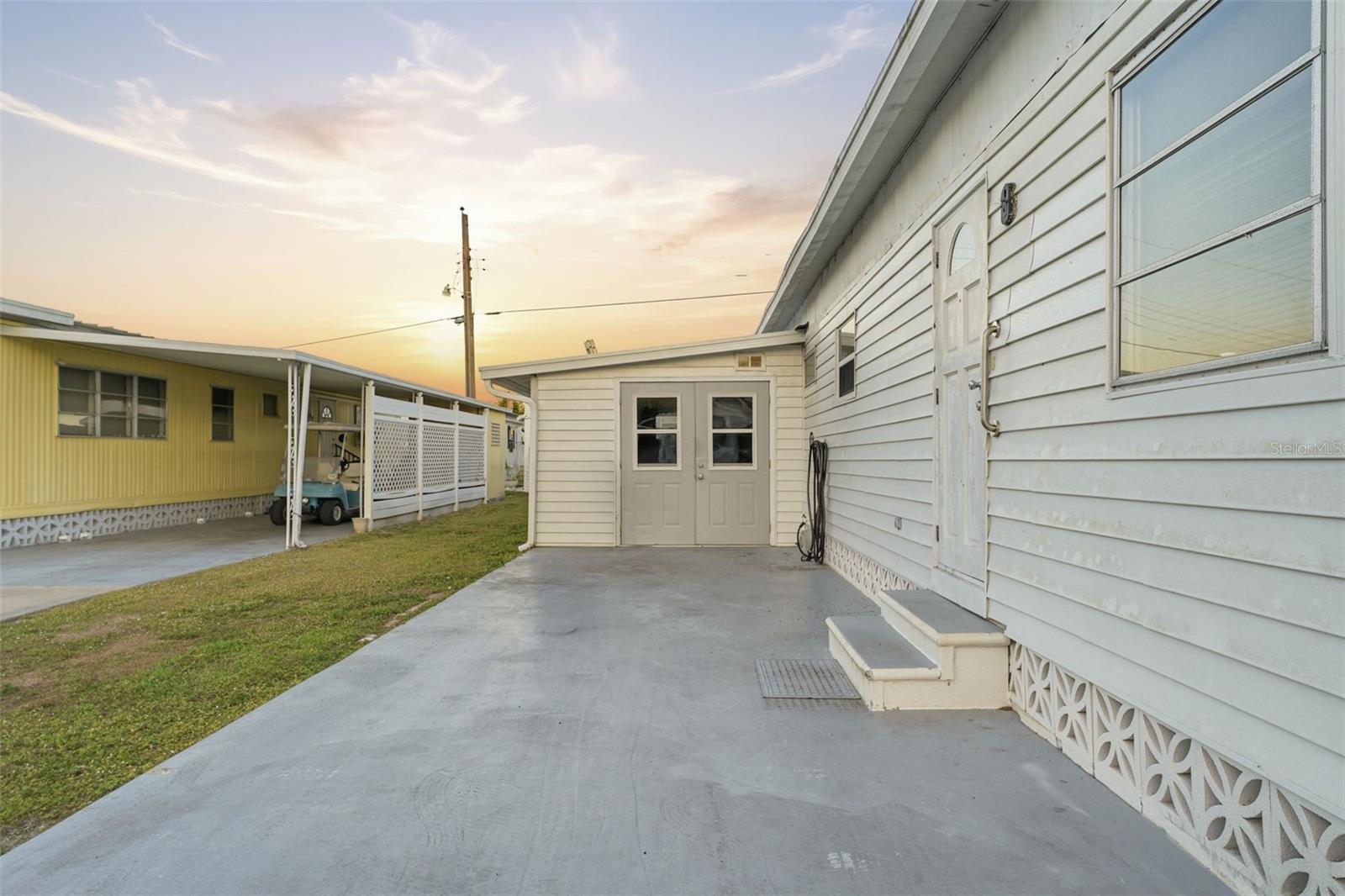 Image 19 of 23 For 4850 Brae Burn Avenue