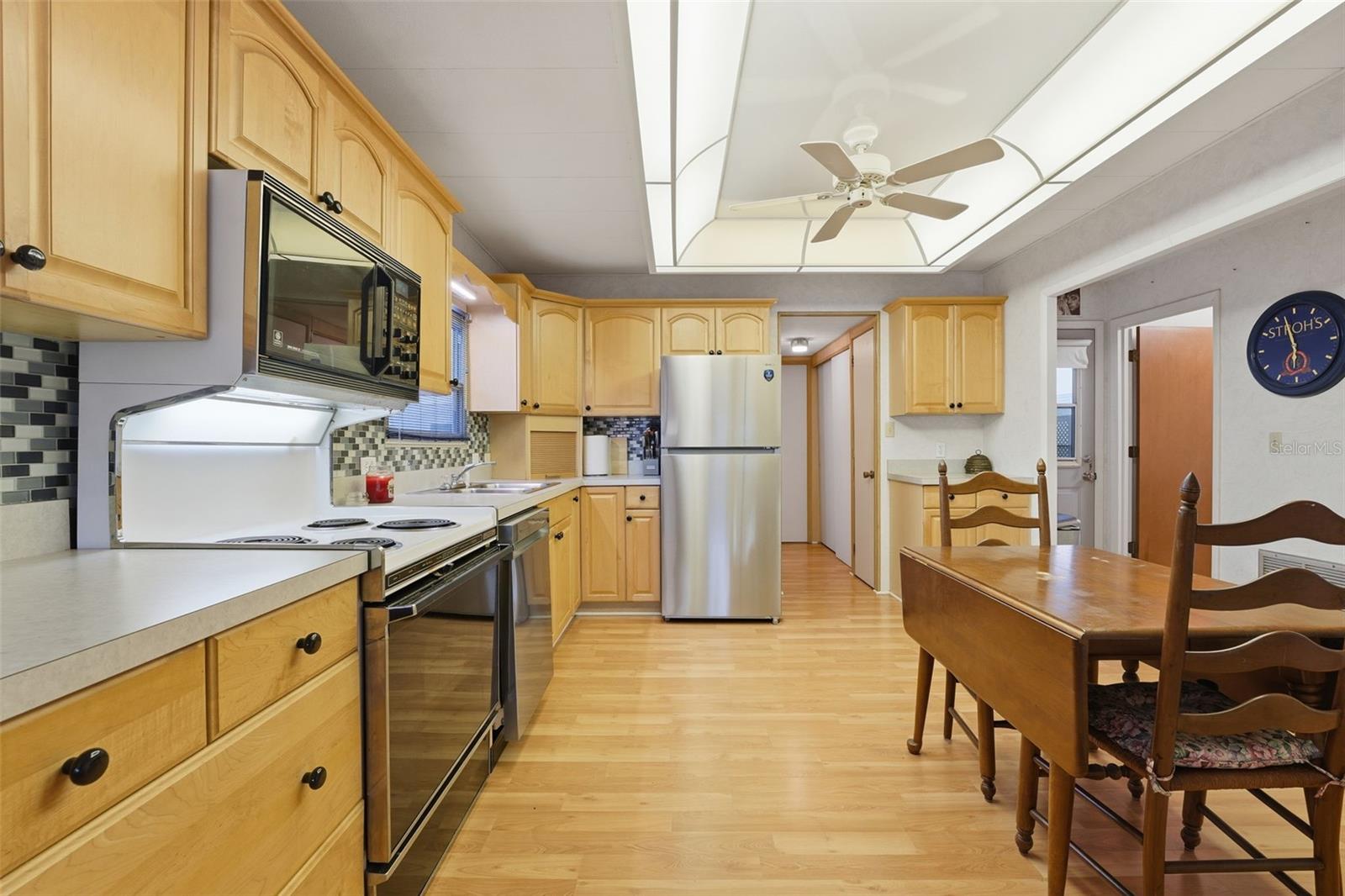 Image 6 of 23 For 4850 Brae Burn Avenue