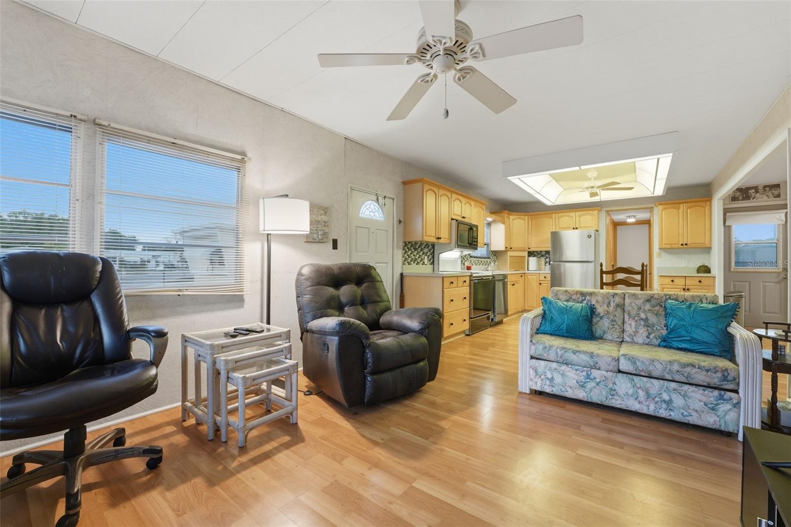 Image 9 of 23 For 4850 Brae Burn Avenue