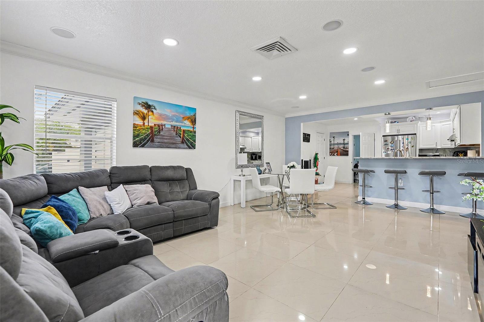 Image 6 of 30 For 4703 33rd Street W