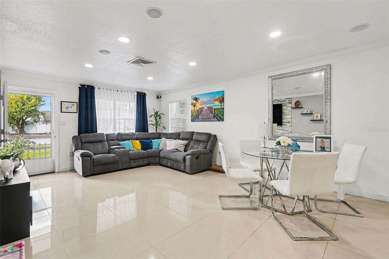 Image 8 of 30 For 4703 33rd Street W