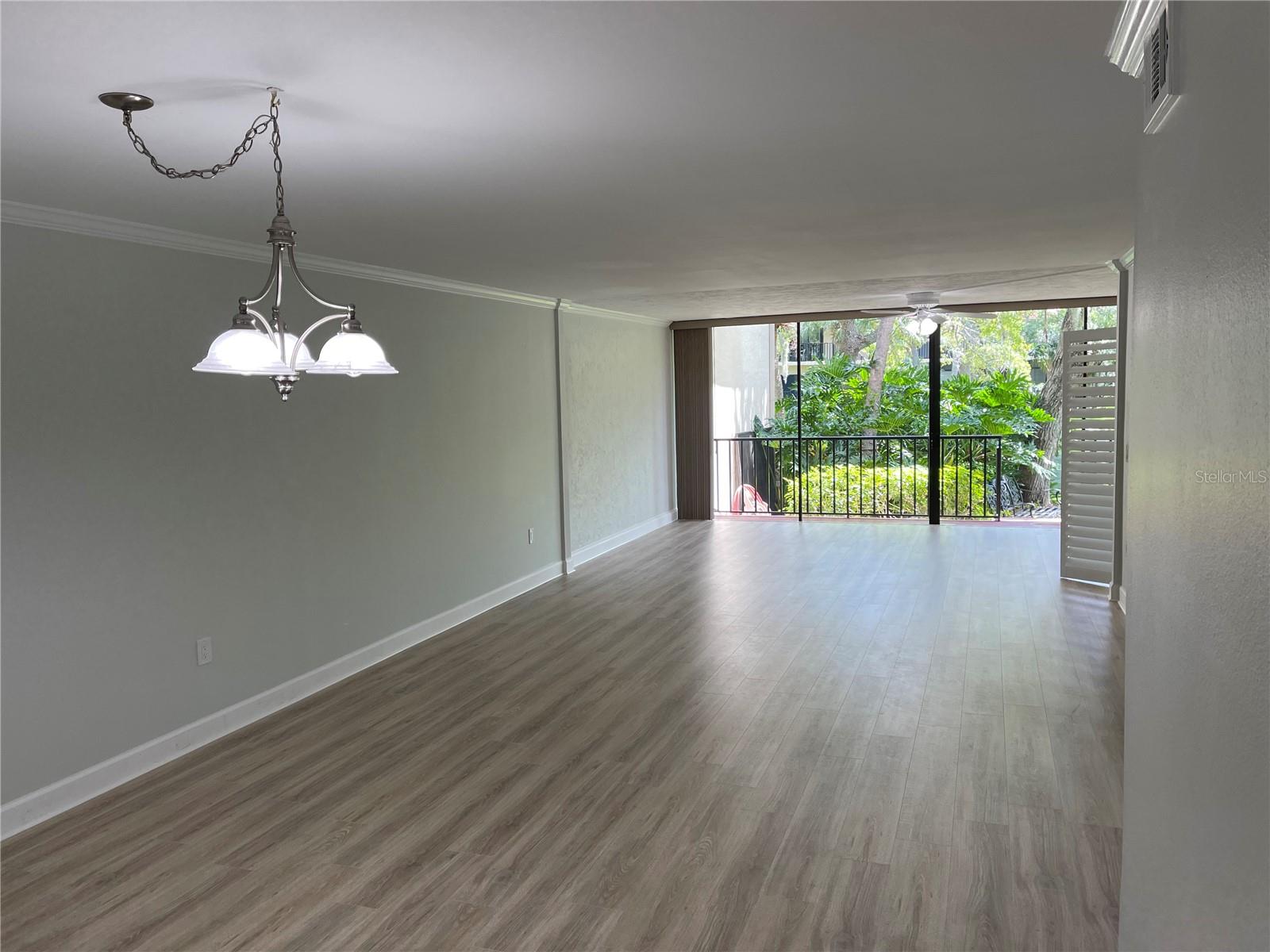 Image 6 of 24 For 6450 Wild Oak Bay Boulevard 239