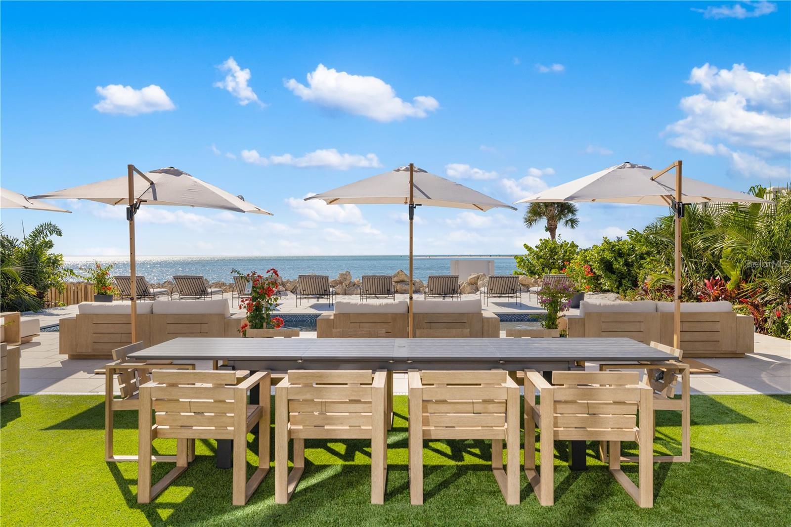 Image 24 of 99 For 4046 Higel Ave Road