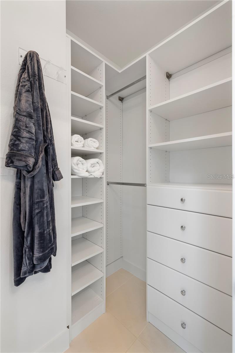 Image 67 of 99 For 4046 Higel Ave Road