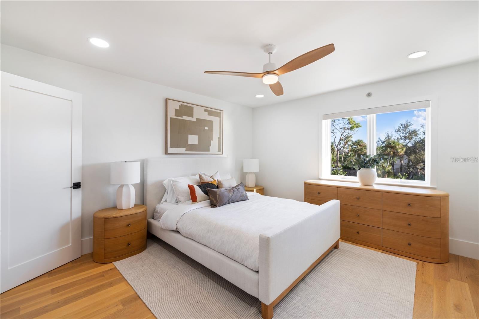 Image 70 of 99 For 4046 Higel Ave Road