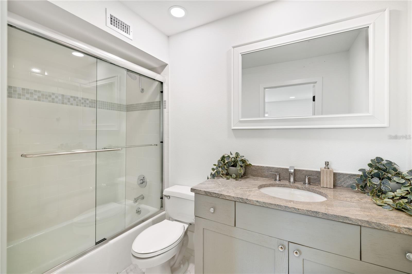 Image 72 of 99 For 4046 Higel Ave Road