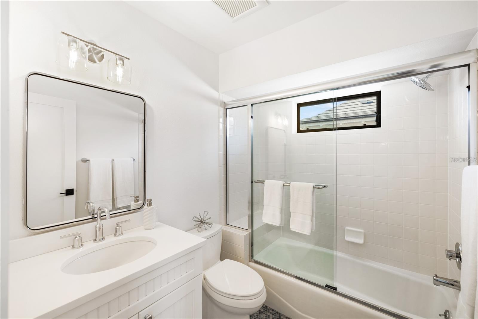 Image 77 of 99 For 4046 Higel Ave Road