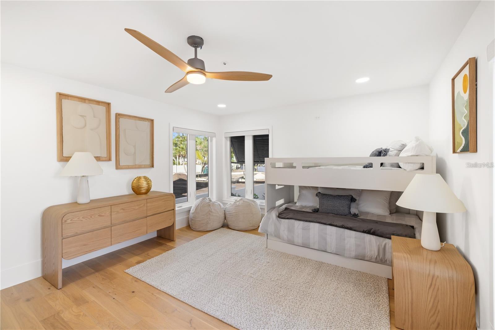 Image 91 of 99 For 4046 Higel Ave Road