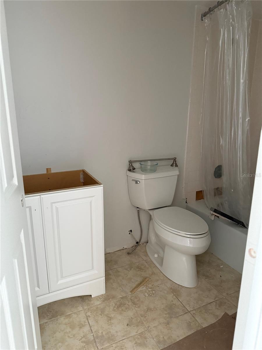 Image 6 of 20 For 614 Fair Winds Drive 614