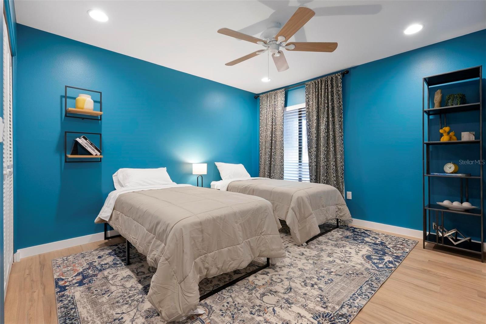 Image 10 of 40 For 5797 Avista Drive 5797