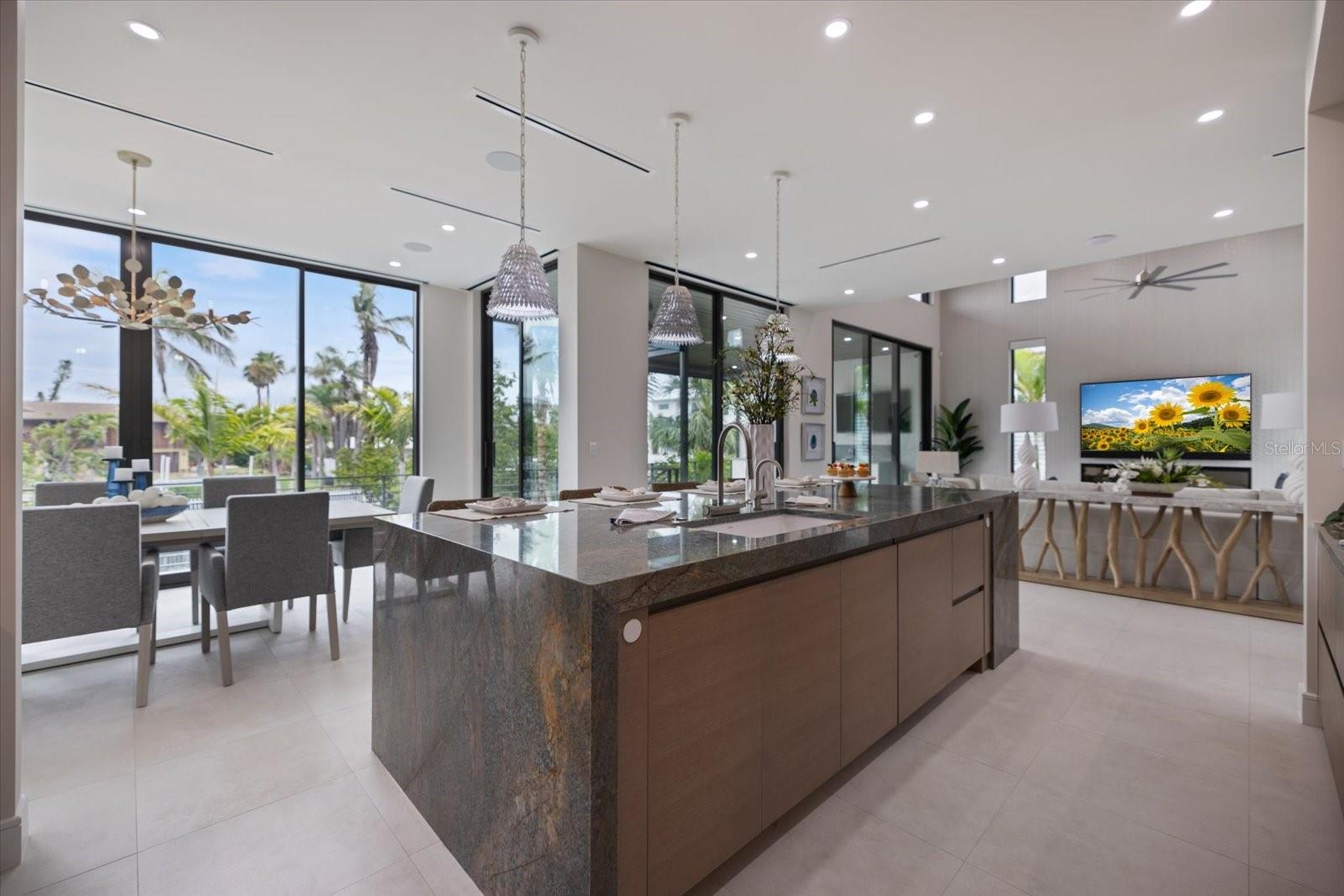 Image 21 of 84 For 590 De Narvaez Drive