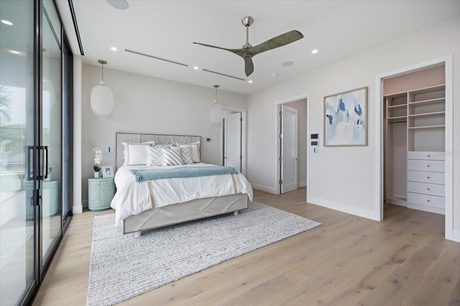 Image 29 of 84 For 590 De Narvaez Drive