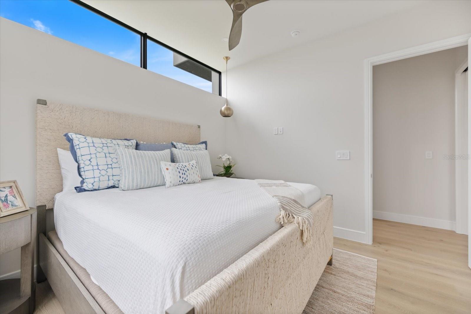 Image 41 of 84 For 590 De Narvaez Drive