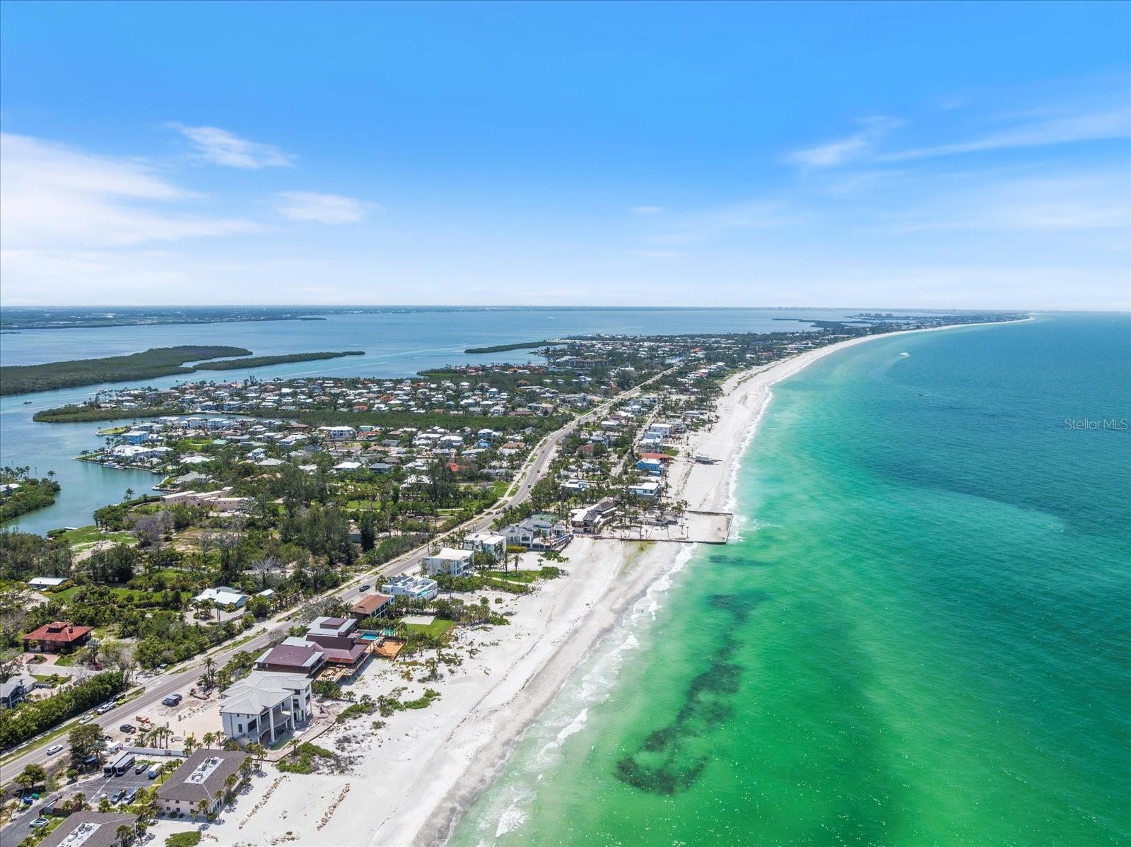 Image 8 of 84 For 590 De Narvaez Drive