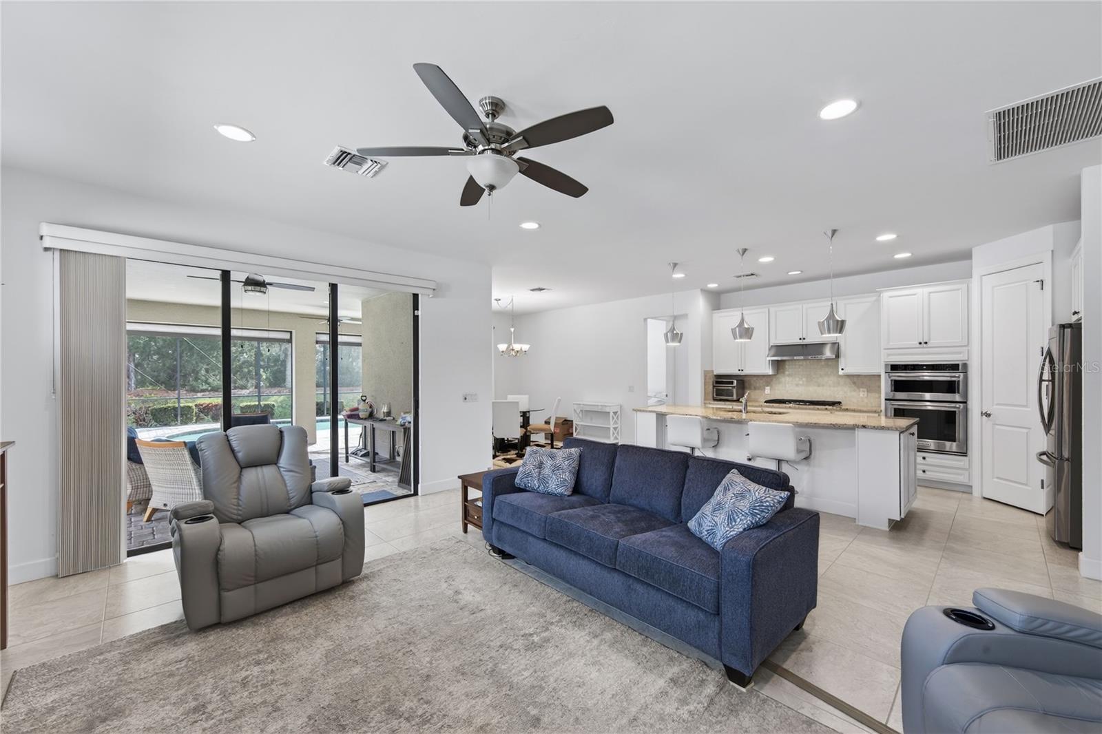 Image 17 of 93 For 17114 Seaford Way